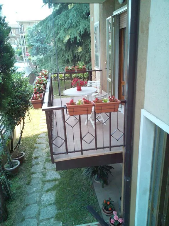 B&B Il Mondo Di Ross Verona 2*,  Italien
